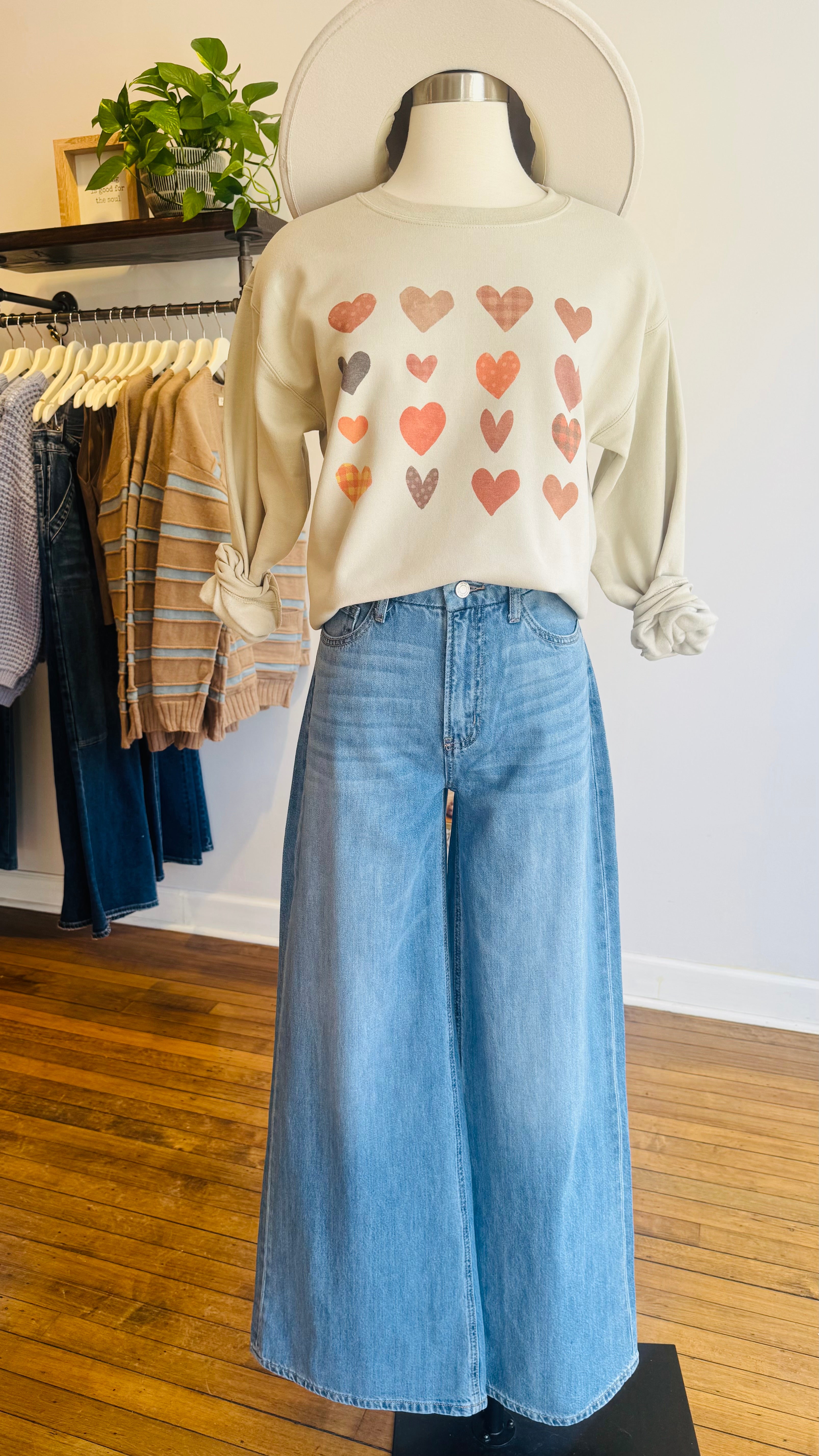 Vintage Plaid Hearts Crew Neck Sweatshirt